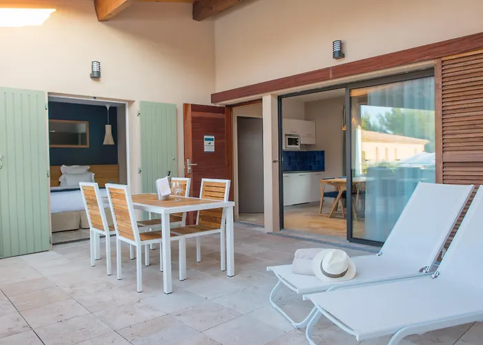 Le Fregate Provence
